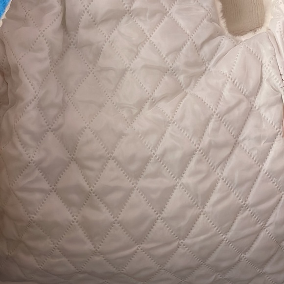 Warm and cozy winter jacket for kids - Picture 10 of 11